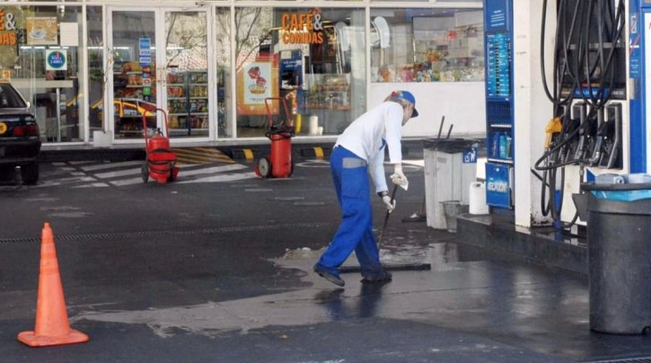 ESTACIONEROS, EN ALERTA: “SI SIGUEN LOS AUMENTOS DE COMBUSTIBLES, VAN A CAER MÁS LAS VENTAS”