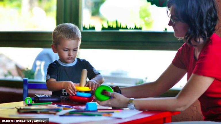 LA LICENCIA PARA EL CUIDADO DE NIÑOS NO APLICA DURANTE EL RECESO ESCOLAR